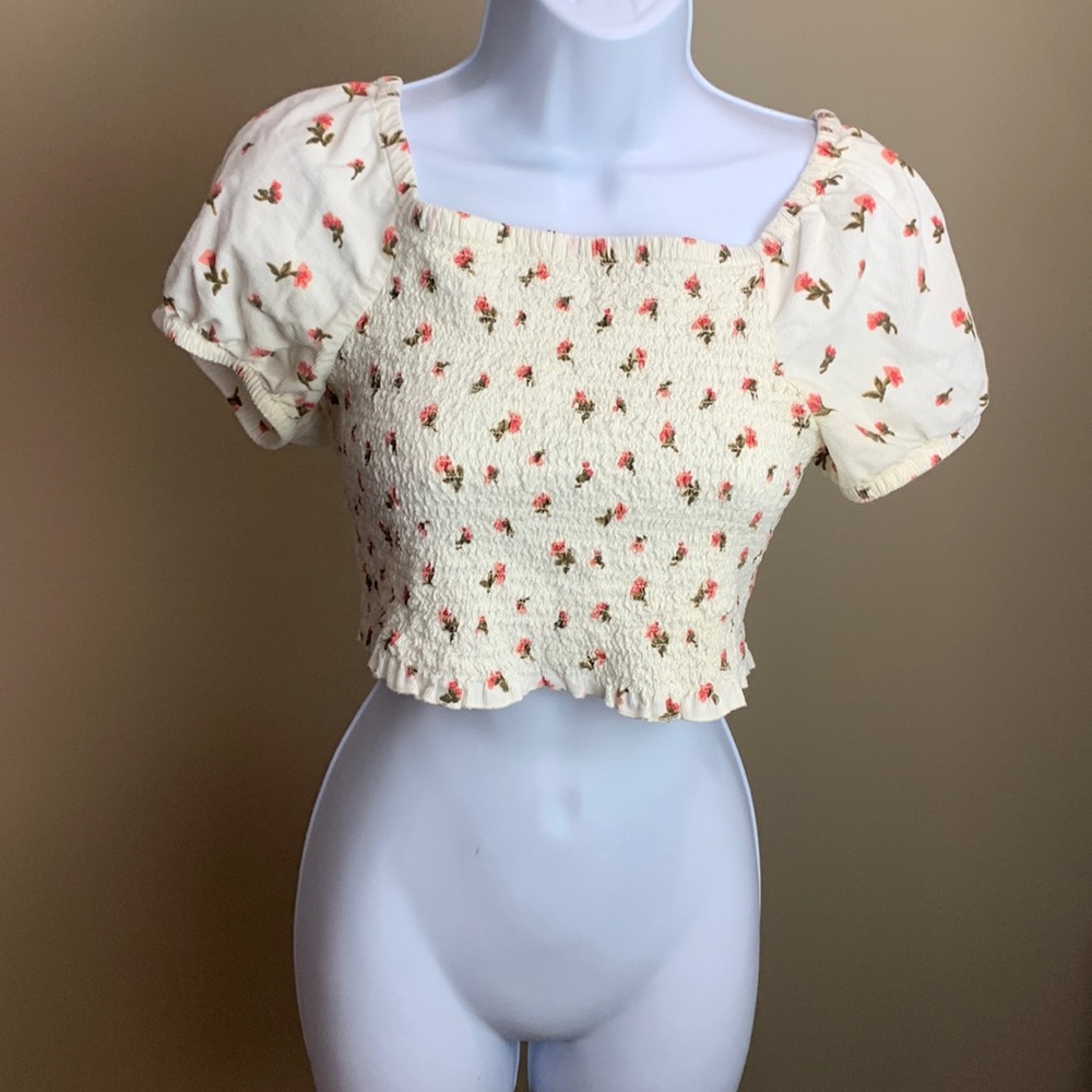 American Eagle top